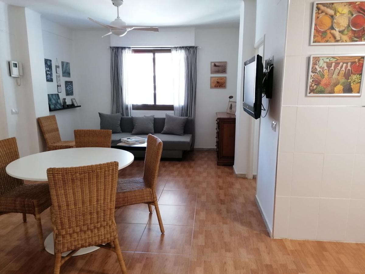 Apartamento Cerca De La Ciudad De Las Ciencias Valensiya Dış mekan fotoğraf