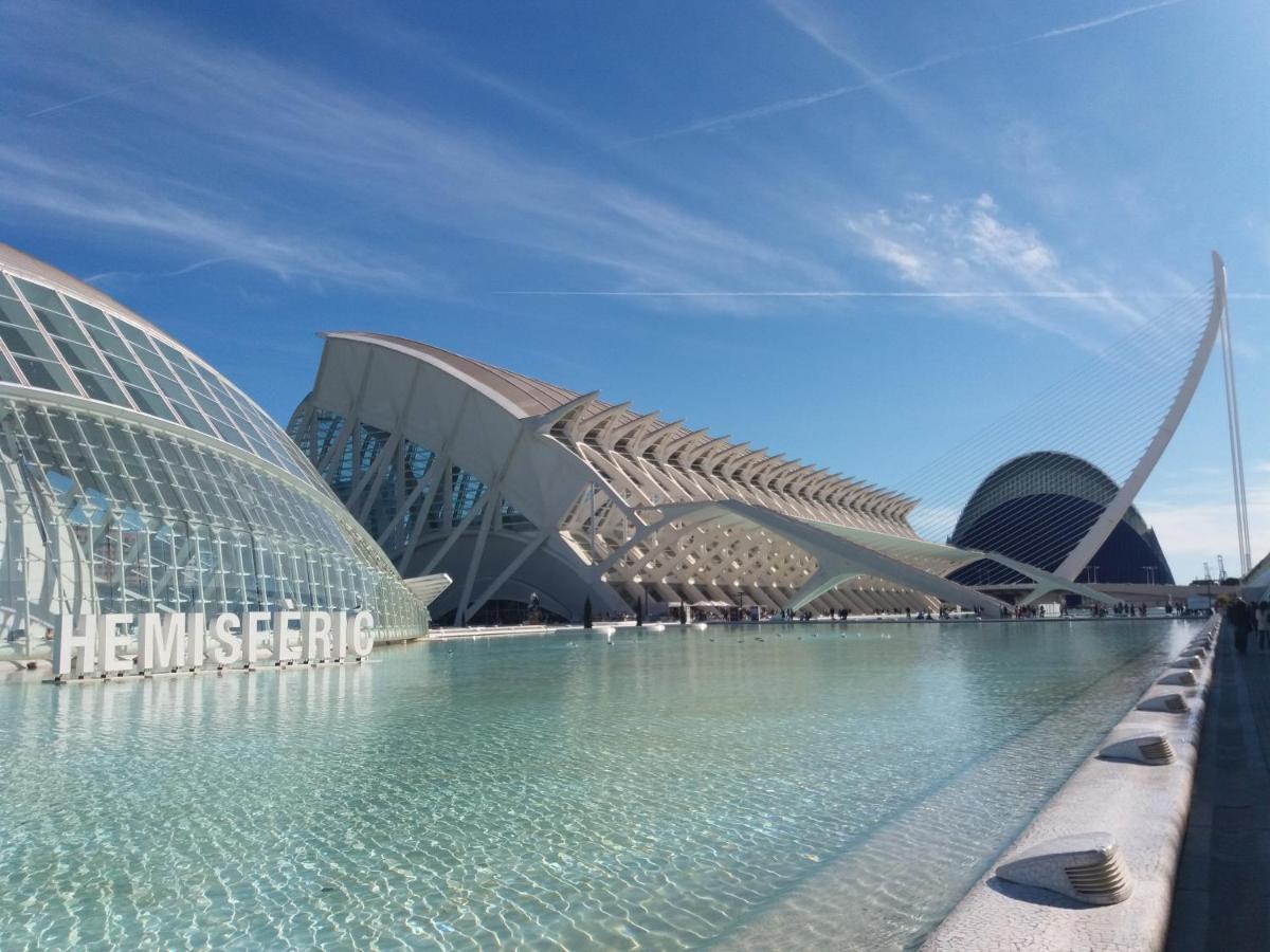 Apartamento Cerca De La Ciudad De Las Ciencias Valensiya Dış mekan fotoğraf