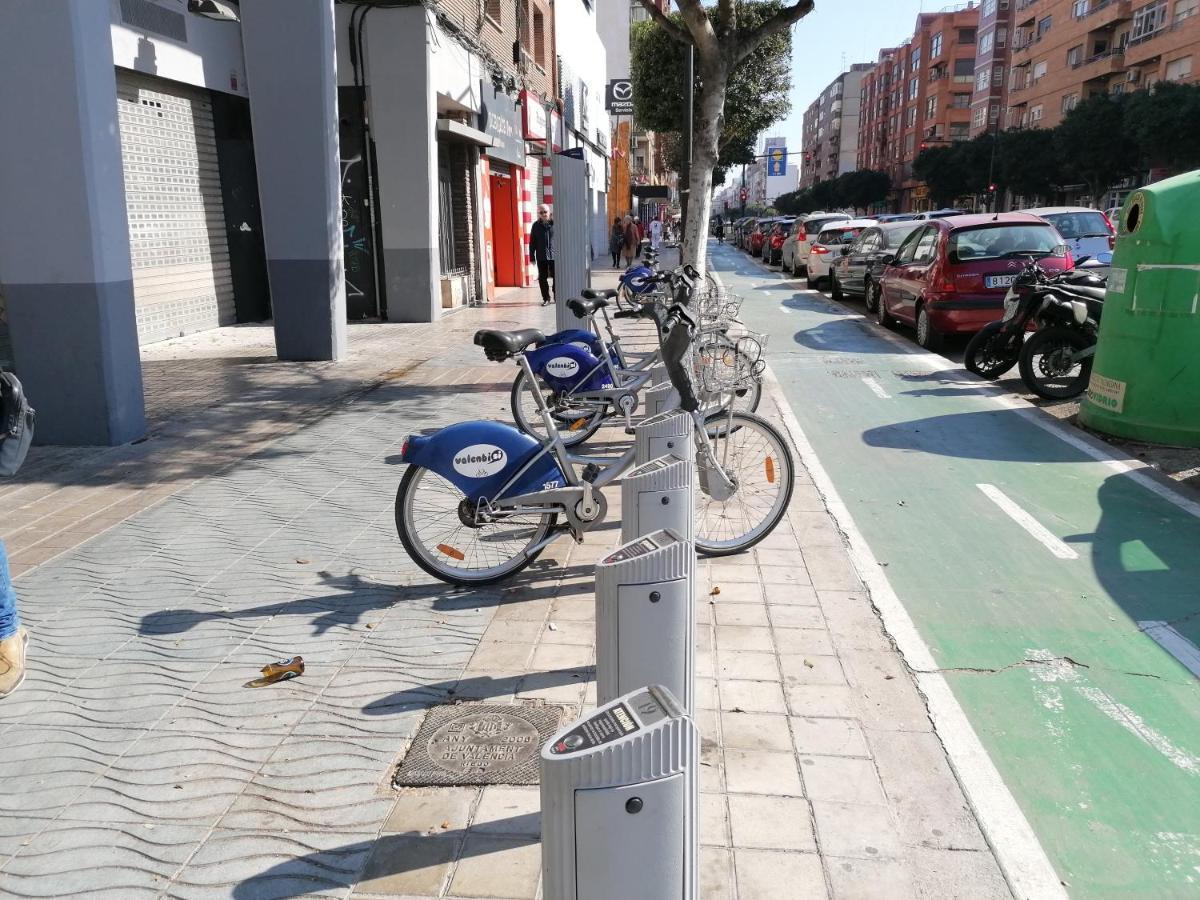 Apartamento Cerca De La Ciudad De Las Ciencias Valensiya Dış mekan fotoğraf